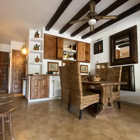 R97 Casa Alorda * Calafell
